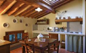 Xtrallusion offers characteristic Bed and Breakfast, B&B, Guest House, Hotel, Albergo and Country Lodge accommodation in Italy. Plus independent self-guided Walking, Adventure, Activity, Skiing and Paragliding Holiday itineraries on the Italian Rivieras, in the Italian Lakes, in the Italian Alps and in some of the most beautiful corners of Italy.